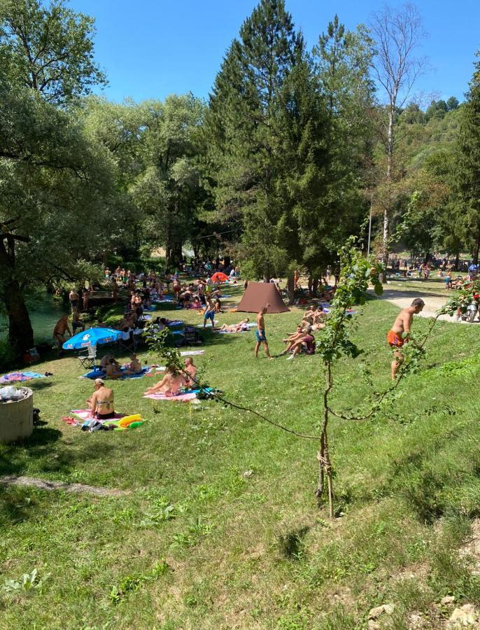 Amar Apartmani, Jajce Bagian luar foto