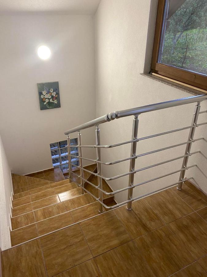 Amar Apartmani, Jajce Bagian luar foto