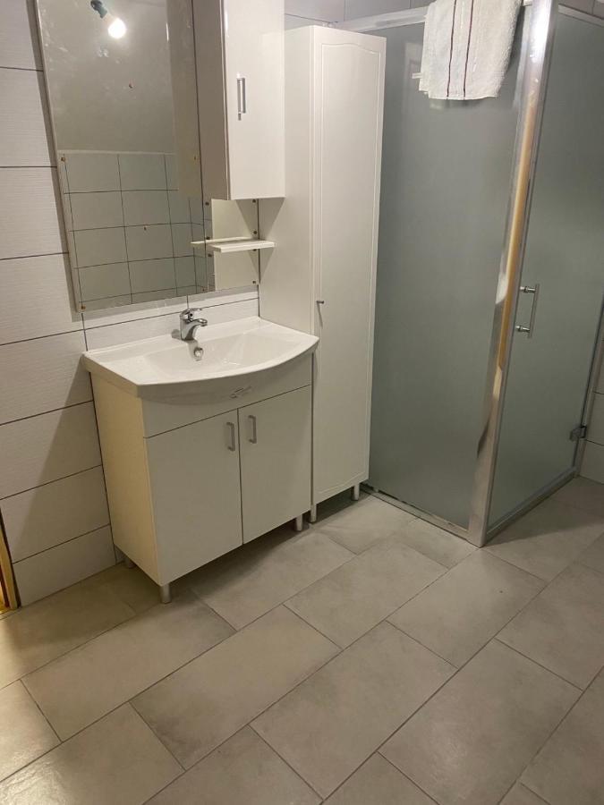 Amar Apartmani, Jajce Bagian luar foto