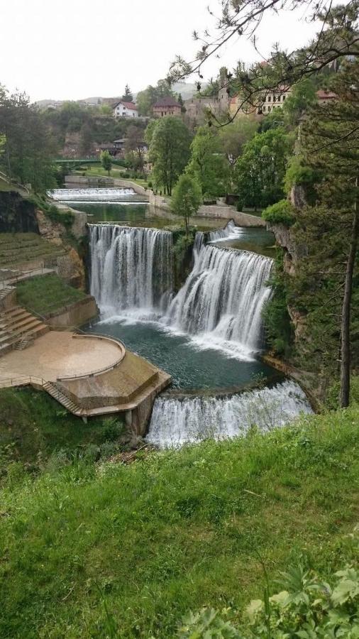 Amar Apartmani, Jajce Bagian luar foto