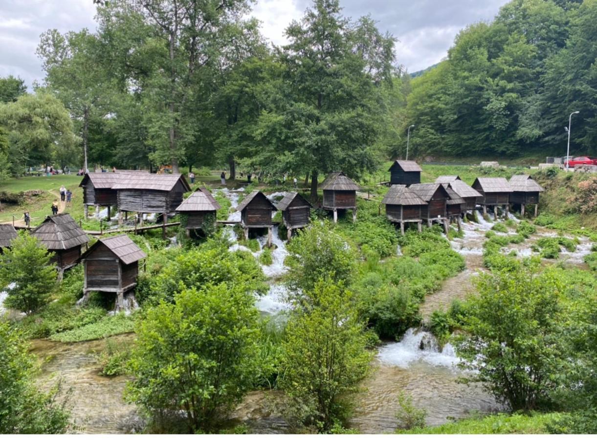 Amar Apartmani, Jajce Bagian luar foto