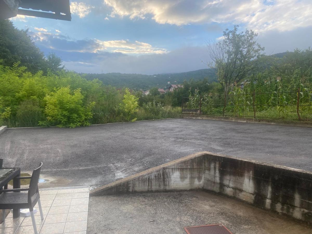 Amar Apartmani, Jajce Bagian luar foto