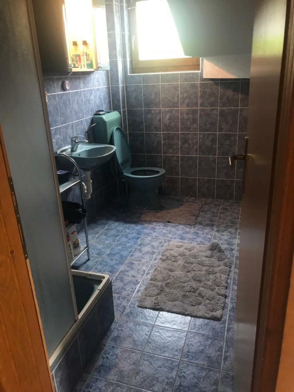 Amar Apartmani, Jajce Bagian luar foto